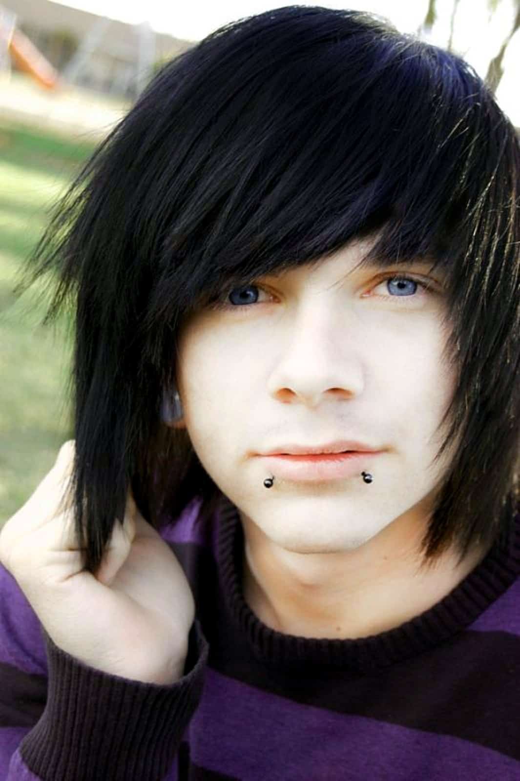 40 Cool Emo Hairstyles For Guys Creative Ideas