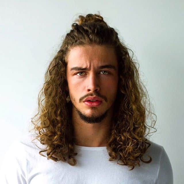 The Best Men's Wavy Hairstyles For 2023 | FashionBeans