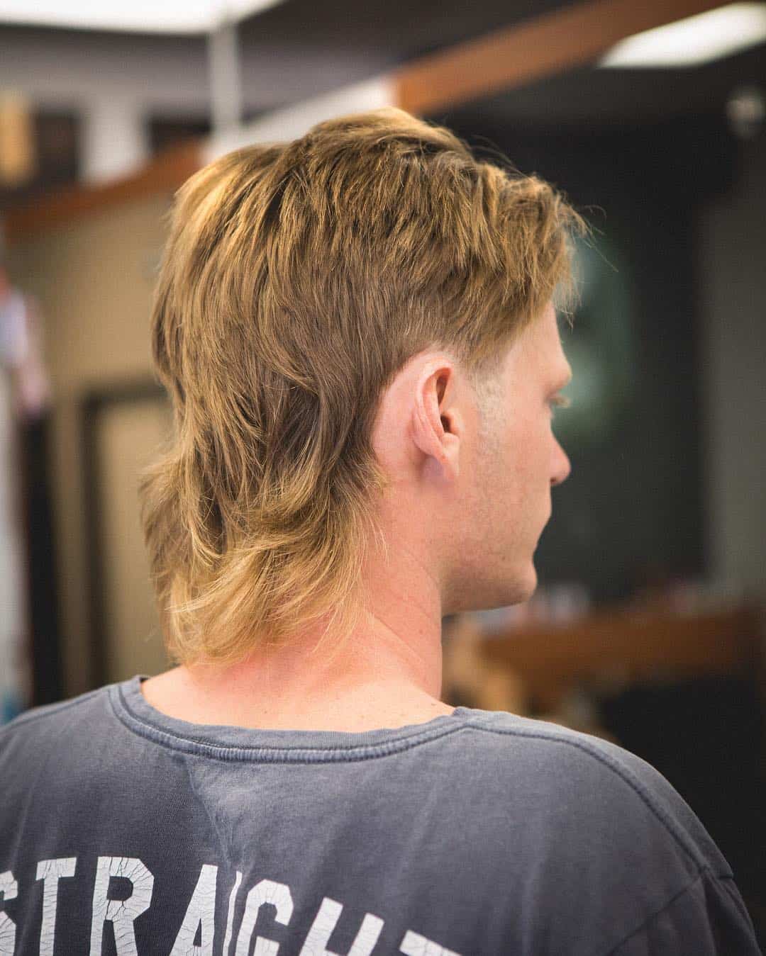 What Does A Mullet Haircut Look Like 