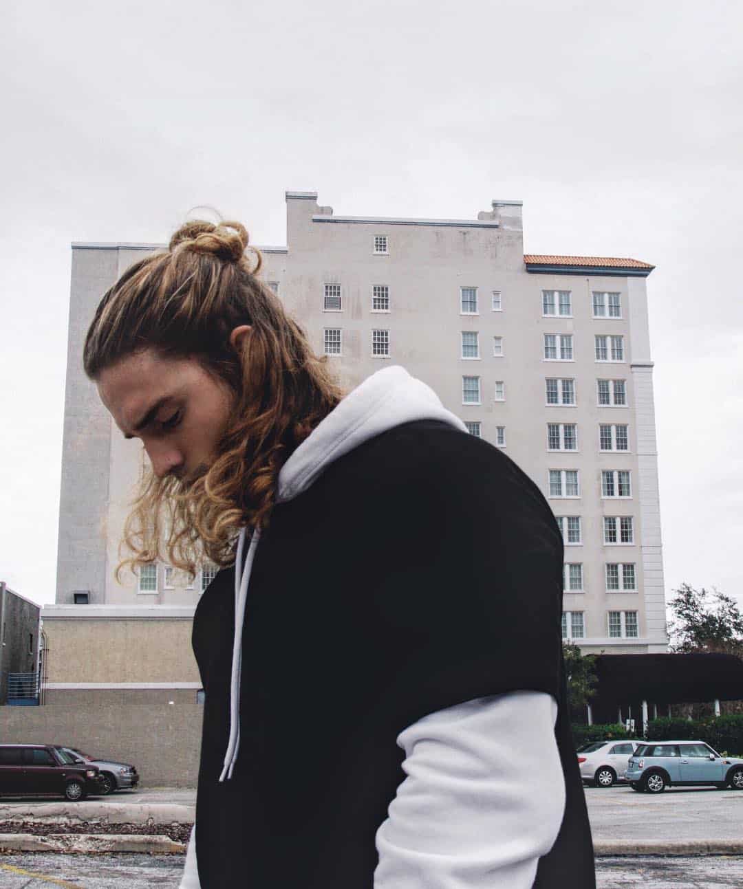 50 Popular Men's Ponytail Hairstyles-(Be Different in 2019)