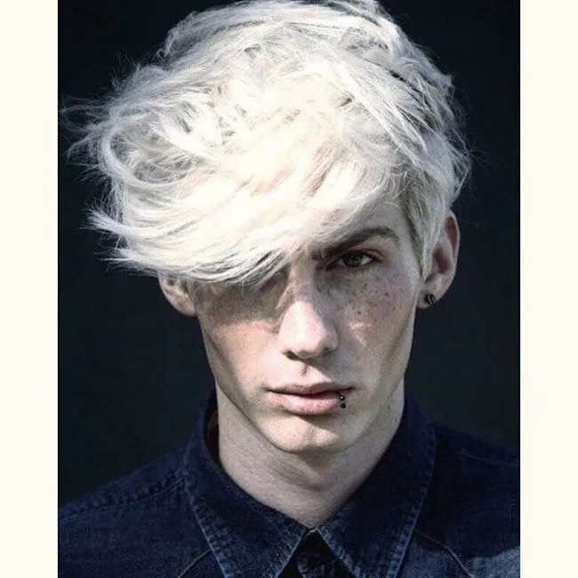 190 Likes, 4 Comments - 691 10 39 72 (@barberman_shop) on Instagram: “ WHITE  SNOW TEXTURE By @barbe… | Men hair color, Mens haircuts short hair, Silver  hair color