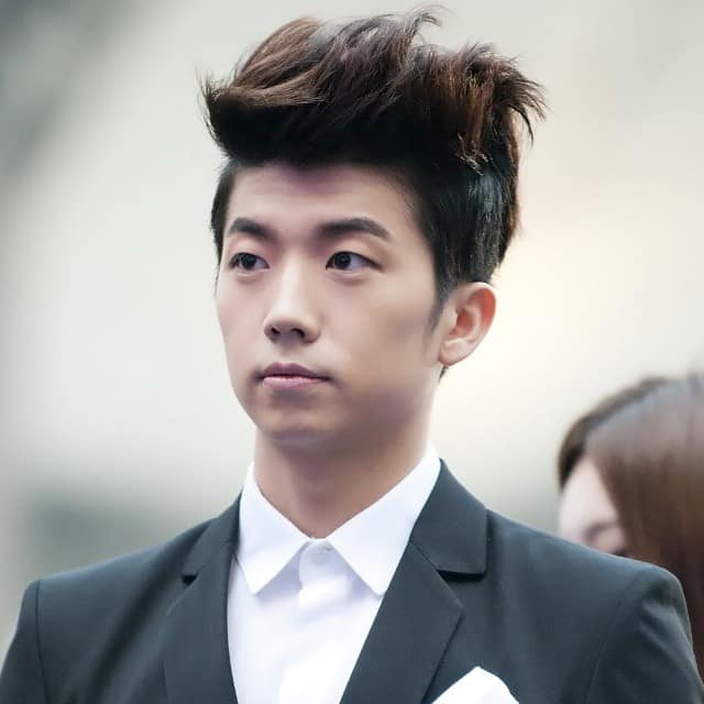 30 Best Korean Hairstyles for Men - K-pop Trend (2021)