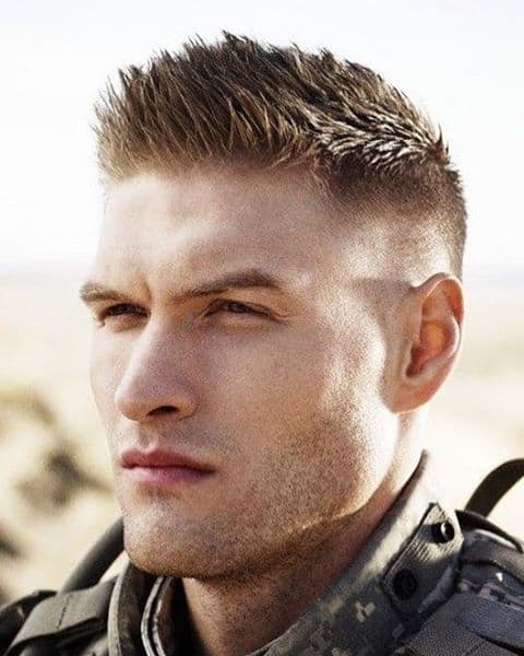 Best Haircuts For Round Faces Men 2024 l Trending Men's Haircut Styles For  Round Face. – Men Deserve