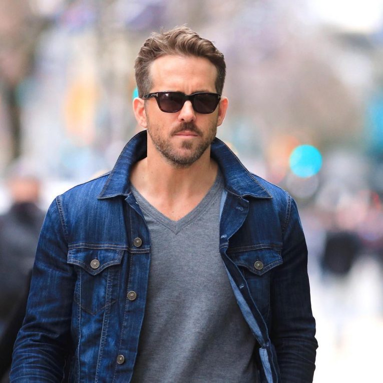 50 Stunning Ryan Reynolds Haircuts - Trendy Superhero