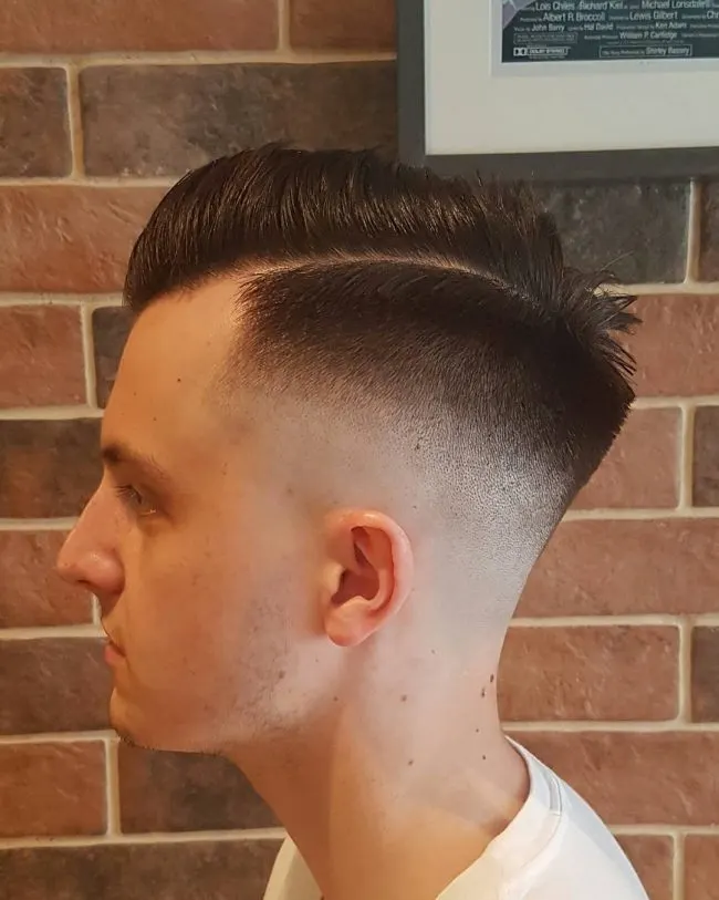 Bold Side Sweep with Tapering Skin Fade