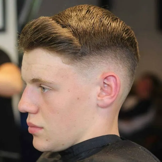 17 Stylish Top with Skin Fade