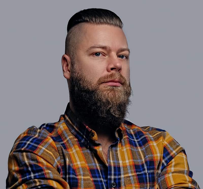 hipster guy with full beard
