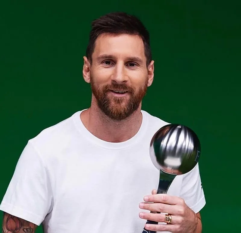 short haircut of Messi
