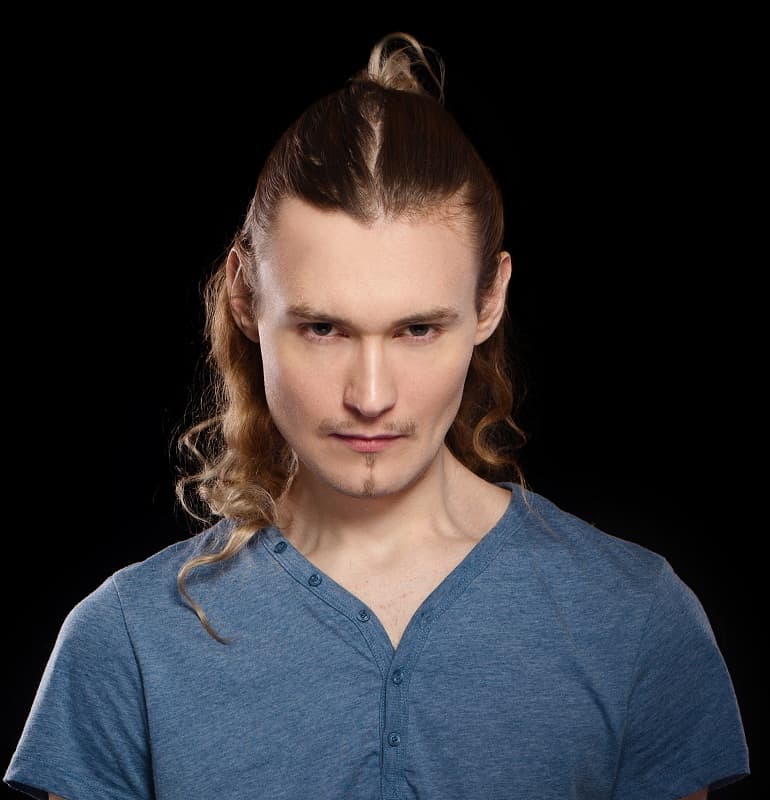 60 Hottest Men's Ponytail Hairstyles To Wear in 2023