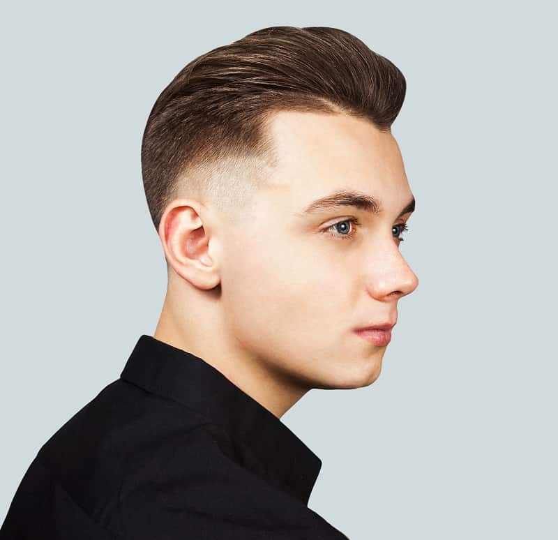 40 Charismatic Comb Over Hairstyles For Men (2022) - Hairmanz