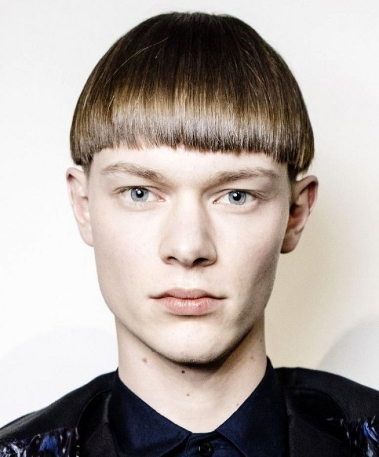 60 Best Mushroom Haircuts For Men (2024 Guide)