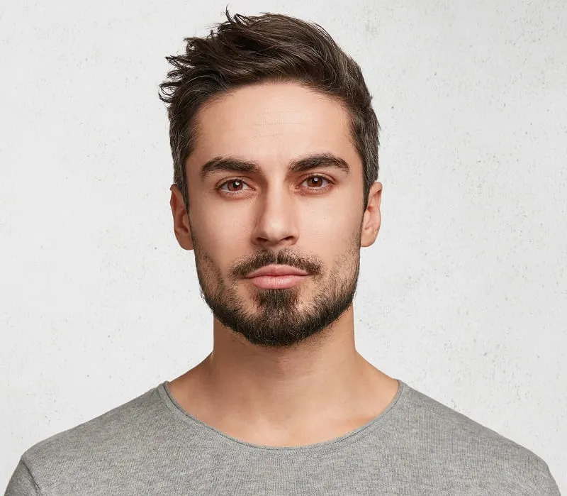 20 Hairstyles with Short Beards