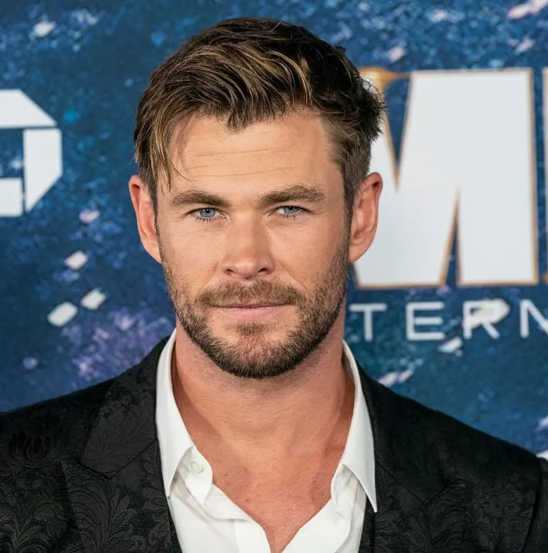 40 Chris Hemsworth Haircuts and How to Get Them – MachoHairstyles