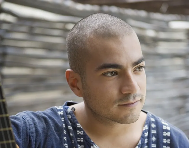 clean shaved head for men with round face